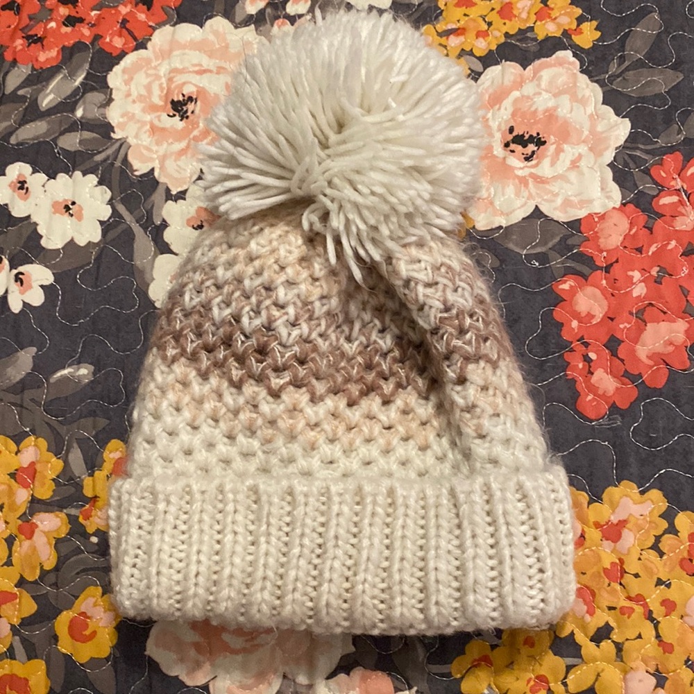 Lauren Conrad Pom Beanie